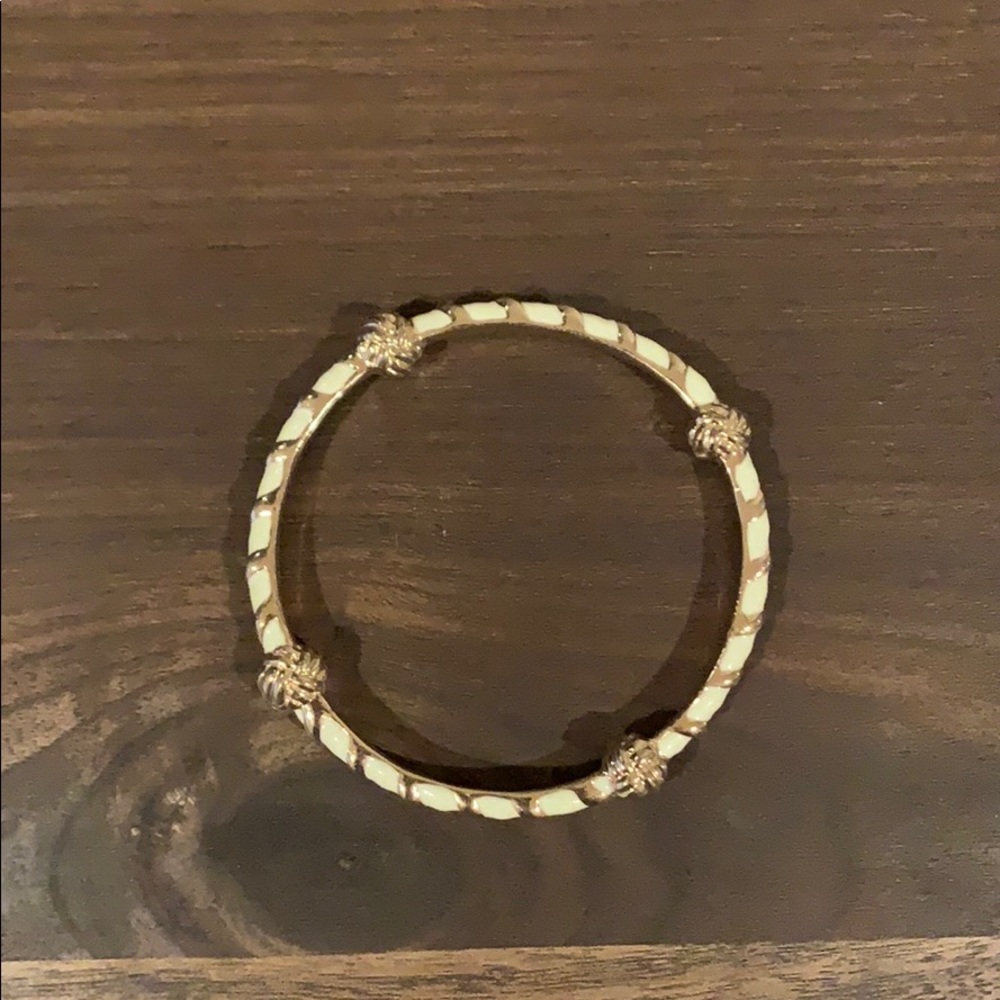 WHITE/Gold Bangle